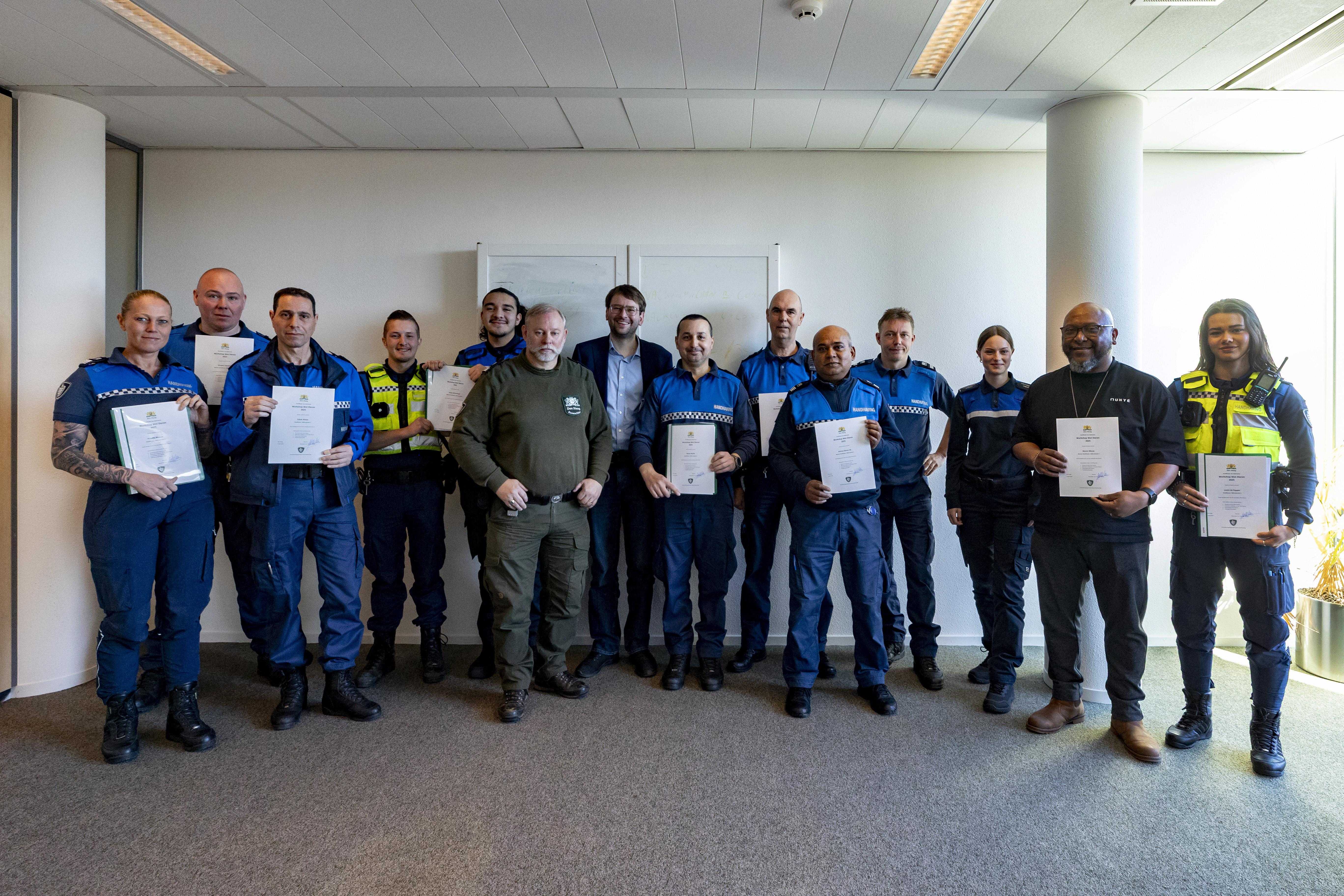 Haagse handhavers volgen training dierenwelzijn